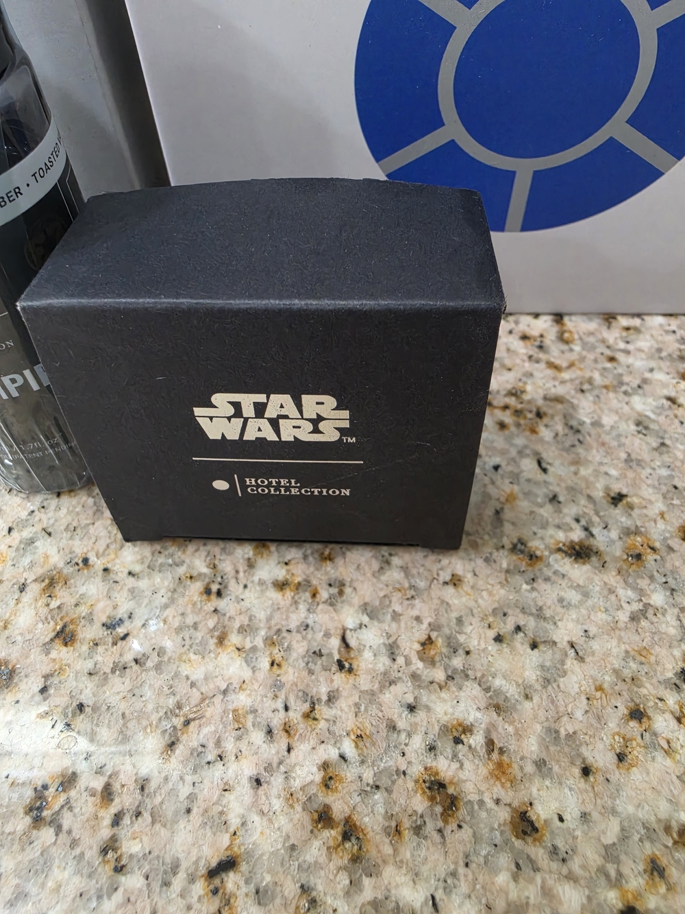 Hotel Collection Star Wars Bundle- Stormtrooper Diffuser, R2D2 Car Diffuser +Oil - Picture 5 of 6